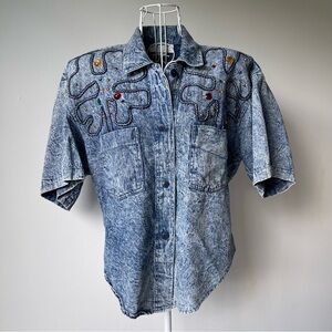 Vintage Cache acid wash blue denim embellished padded shoulders button up SZ S